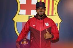 Boateng ya está en Barcelona para firmar su nuevo contrato y mañana será su presentación oficial ante los medios.