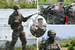 La estrella surcoreana de fútbol Son Heung-min terminó este viernes con honores su servicio militar de tres semanas en un campo del sur de la península, ya que fue designado como uno de los cinco mejores alumnos de su unidad, anunciaron los Marines.