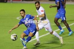 Olimpia venció al Victoria, pero terminó pidiendo la hora en el estadio Chelato Uclés. Foto: David Romero.