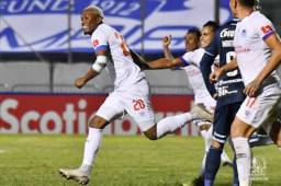 El Olimpia venció al Motagua en el último enfrentamiento que disputaron pero fue por la Liga Concacaf y de plano se clasificaron a las semifinales de esa competencia.