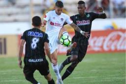 Esteban Espíndola es uno de los jugadores referentes en la defensa del Olimpia