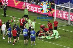 Georgia clasificó a los octavos de final de la Eurocopa tras vencer a la Portugal de Cristiano Ronaldo.