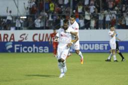 Olimpia propinó tremenda paliza a la Real Sociedad en una noche inspirada de Jorge Benguché