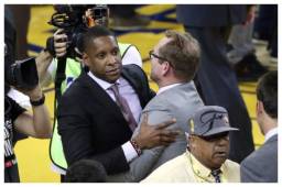 La Alameda confirmó que está investigando al presidente de operaciones de baloncesto de los Toronto Raptors, Masai Ujiri.