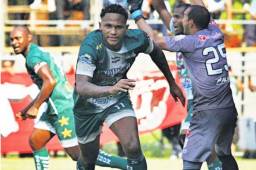 Georgie Welcome anotó el primer gol ante el Universidad de El Salvador.