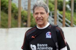 Carlos Restrepo dejó de ser técnico del Olimpia y su nombre ya es vinculado con el Herediano de Costa Rica. Foto DIEZ