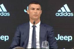 Cristiano Ronaldo durante la presentación como nuevo jugador de la Juventus.