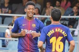 Lozano y Arnáiz celebrando con el Barcelona B.