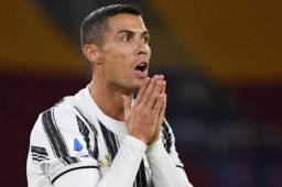 Ministro de Deportes italiano asegura que Cristiano Ronaldo 'violó' protocolo anticovid y el luso le responde.