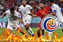 La selección de Costa Rica fue humillada en su debut mundialista y periodista tico revela división en el grupo.