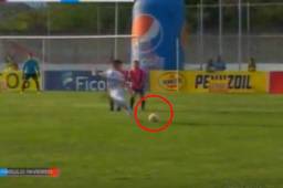 Así le pegó Matías Garrido a la pelota para abrir el marcador en Comayagua.