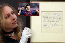 Una pieza histórica: ¿cuánto podría valer la servilleta del primer contrato de Messi en Barcelona? Será subastada.