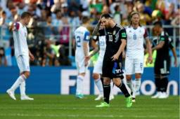 Lionel Messi ha fallado un penal y se ha ido con una gran bronca tras el empate ante Islandia.