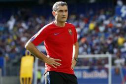 Valverde mantiene al Barcelona en el liderato del fútbol español.