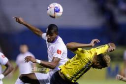 Olimpia y Real España empataron en la final de ida 0-0.