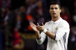 Cristiano Ronaldo en este momento contabiliza 498 goles en su carrera.