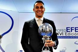 Keylor Navas vuelve a poner el nombre de Costa Rica en alto. El tico recibió el Trofeo Comunidad Iberoamericana 2018.