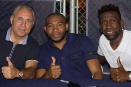 Wilson y Thomas junto a la leyenda Hristo Stoichkov. Vaya lujo. FOTO: Cortesía Deporte Total USA / José Rodríguez