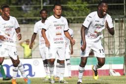 El portero José Calderón es una de las bajas del Platense para el primer juego de semifinales.