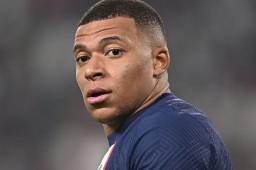 Macron, presidente de Francia, presionará a Kylian para que siga en el PSG según le ha dicho a un aficionado
