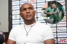 Juan Anangonó compareció en conferencia de prensa tras su agresión a Alexy Vega en el partido ante Génesis. Fotos: Neptalí Romero y Mauricio Ayala.