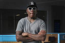 Dennis Rodman podría tener serios problemas con la autoridad de comprobarse la agresión a un hombre en Florida.