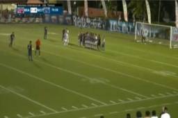 Una toma del golazo de Kevin López que le dio el empate a Motagua ante Miami United.
