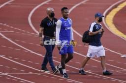 Romell Quioto no trabaja junto a sus compañeros y se acerca el partido ante Costa Rica. FOTOS: Neptali Romero.
