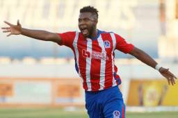 El delantero del Olimpia, Jorge Benguché, está a las puertas de salir al extranjero y el Cagliari de Italia lo está pretendiendo.