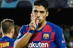 El delantero Luis Suárez dice que por ahora quiere seguir en el Barcelona, pues nadie le ha informado que no continuará. La goleada del Bayern les marcó.