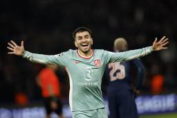 El Atlético de Madrid se llevó el triunfo gracias a un gol de Correa en la última jugada. Foto: EFE