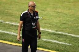 Fabián Coito asegura que harán prevalecer su localía en la final de la Liga Concacaf.