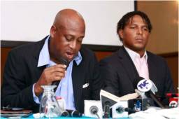 Carlos Pavón fue asistente de Hernán Medford en la Selección de Honduras, en el 2014 y en Real España, en el 2015. El catracho y el tico son muy buenos amigos.