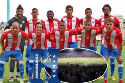 La selección de Puerto Rico actualmente está siendo dirigida por Marco Vélez, ex capitán del cuadro de la Isla que era asistente de Amado Guevara hasta hace unos meses.