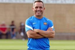 Sergi Barjuan, DT del filial, es el entrenador interino del Barcelona a la espera de la llegada de un nuevo técnico. Es desconocido por muchos, pero formó parte de un Barça legendario como jugador.