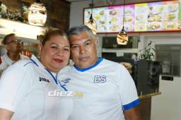 La hondureña Mirian y Maximiliano, salvadoreño, este martes durante 90 minutos estarán enfrentados. Fotos Neptalí Romero