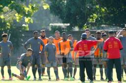 Ramón 'Primitivo' Maradiaga afinó los últimos detalles para el debut del Real España ante Platense. Foto Neptalí Romero