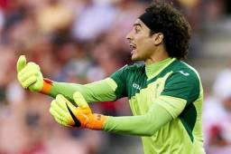 El portero mexicano Guillermo Ochoa ha recibido hoy su gol 80 en la liga de España y es el más goleado en la historia.