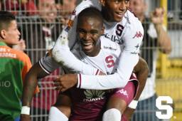 Rubilio Castilló celebró su tercera diana en Costa Rica con los morados del Saprissa.