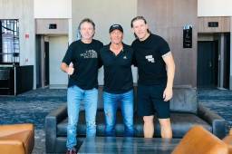 Pedro Troglio viaja en plena Navidad a Argentina después de coronarse Tetracampeón con Olimpia; volverá a inicios de enero