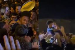 El nuevo ídolo del Cádiz: Choco Lozano manteado y coreado por toda la afición tras anotar el gol de la salvación