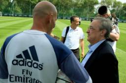 Florentino Pérez ya está trabajando en la próxima temporada con su cuerpo técnico.