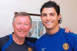 Esta es la fotografía que colgó en redes sociales Cristiano Ronaldo junto a Ferguson.