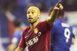 Javier Mascherano quiere regresar a la Superliga de Argentina; cuatro clubes lo pretenden.