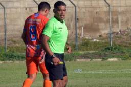 El árbitro Jefferson Escobar será el encargado de pitar este sábado el clásico Real España vs. Olimpia en el estadio Morazán.