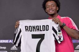 Juan Cuadrado ahora busca un nuevo número y pide ayuda a sus seguidores.