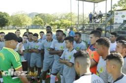 Wilmer Cruz ha sumado un buen equipo con el que buscará el ascenso.