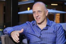 El entrenador de la Selección de Honduras, Fabián Coito, manifestó que por ahora está centrado en lograr el objetivo de llevar a la H al Mundial de Qatar.