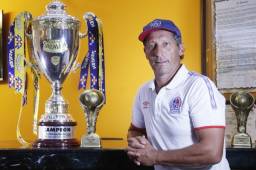 El entrenador del Olimpia, Pedro Troglio, va por el tricampeonato en Honduras y seguirá con el club hasta mayo del 2022.