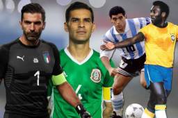 Buffon, Márquez, Maradona y Pelé, dentro de los futbolistas con más mundiales en la historia.